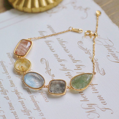 Μοντέρνο βραχιόλι με πέτρες