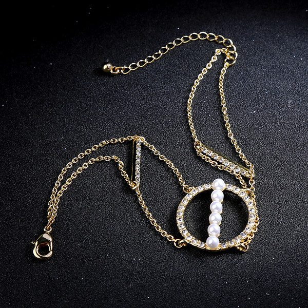 Κομψό βραχιόλι με πέτρες και πέρλες