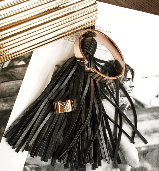 Καθημερινό ατσάλινο βραχιόλι