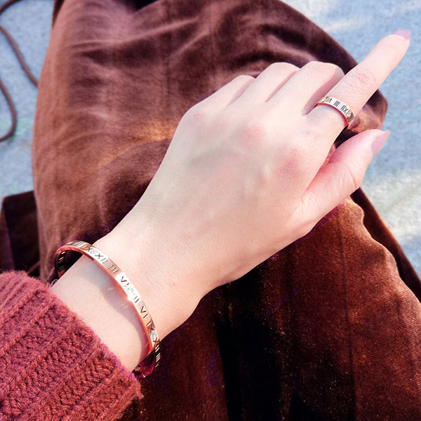 Γυναικείο βραχιόλι από ατσάλι τιτανίου - χαραγμένο