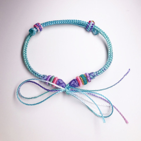 Γυναικείο υφασμάτινο βραχιόλι - διαφορετικά χρώματα