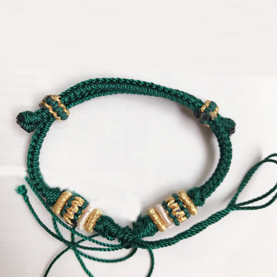 Naiste igapäevane käevõru helmestega - mitu mudelit