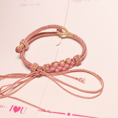 Naiste igapäevane käevõru helmestega - mitu mudelit