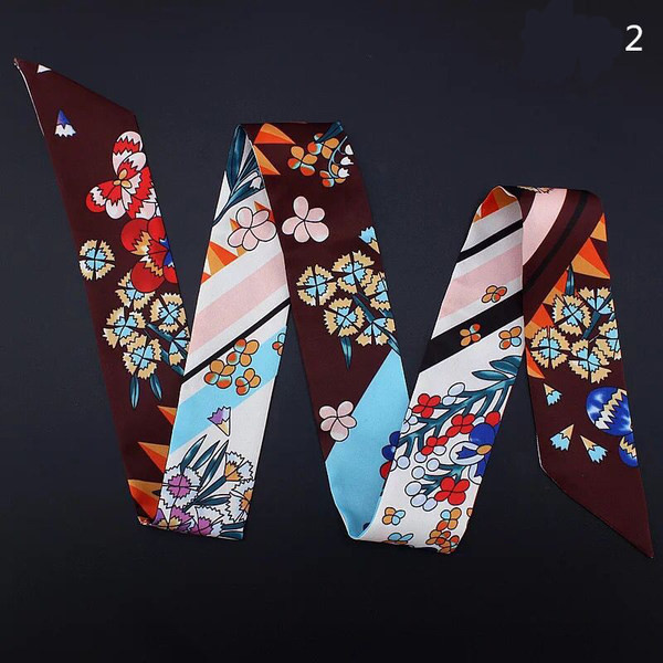 Φαρδύ βραχιόλι με χρωματιστές χάντρες