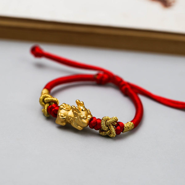 Ženska tekstilna narukvica - različite boje