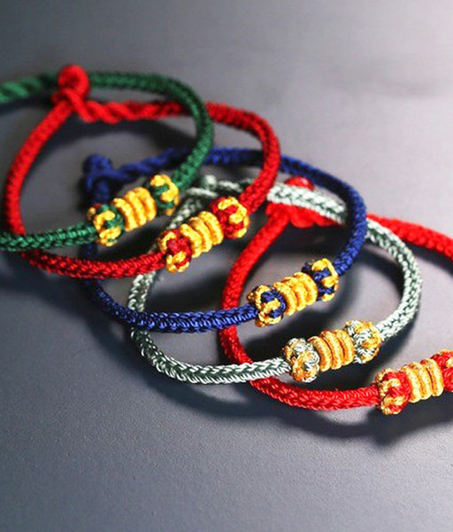 Γυναικείο υφασμάτινο βραχιόλι κατάλληλο για καθημερινή χρήση