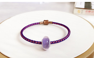 Γυναικείο υφασμάτινο βραχιόλι με μενταγιόν