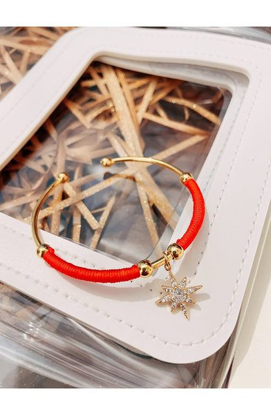 Καθημερινό βραχιόλι με μενταγιόν