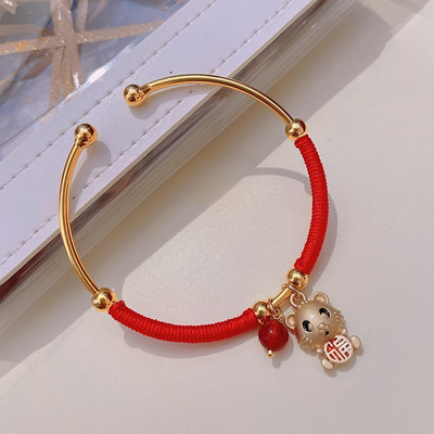 Καθημερινό βραχιόλι με μενταγιόν