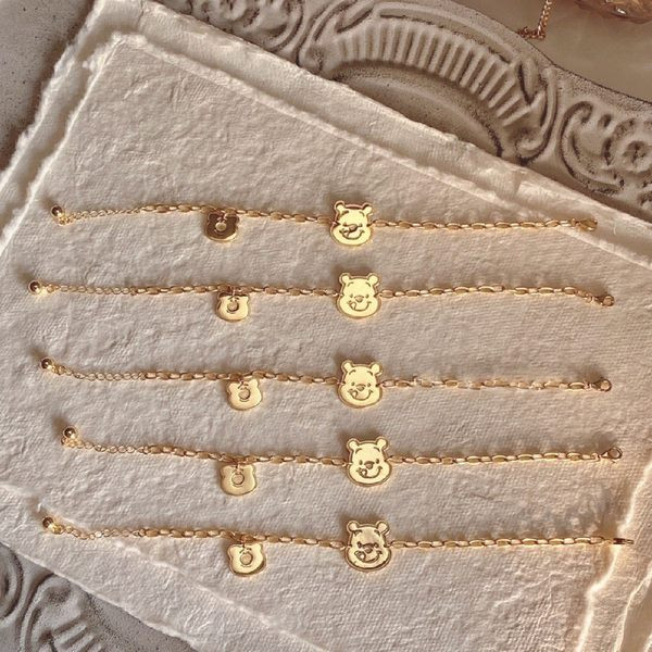 Γυναικείο βραχιόλι με μενταγιόν κατάλληλο για καθημερινή χρήση