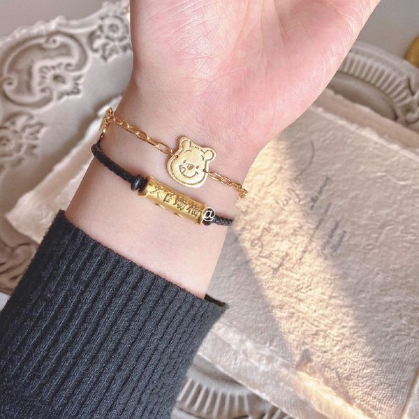 Γυναικείο βραχιόλι με μενταγιόν κατάλληλο για καθημερινή χρήση