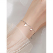 Λεπτό βραχιόλι με μενταγιόν - πεταλούδα