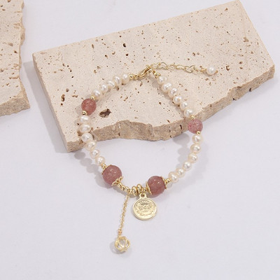 Moodne pärlite ja ripatsiga käevõru naistele