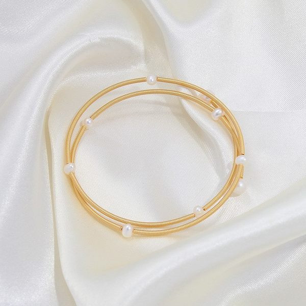 Νέο μοντέλο γυναικείο βραχιόλι με πέρλες - χρυσό χρώμα