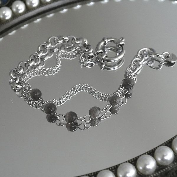Ασημένιο γυναικείο βραχιόλι με χάντρες