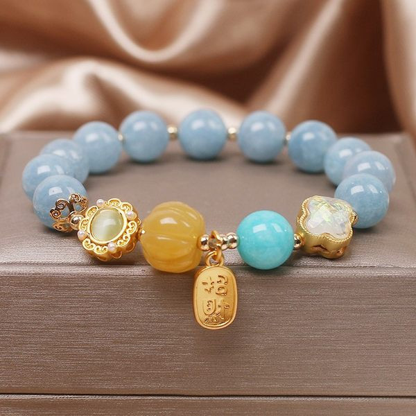 Γυναικείο βραχιόλι με χρωματιστές πέρλες και μενταγιόν