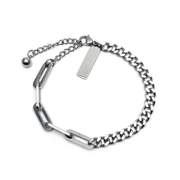 Ασημένιο χρώμα βραχιόλι με μενταγιόν
