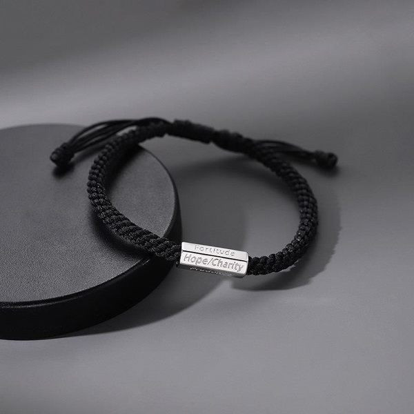 Uus mudel naiste tekstiilist metallist elemendiga käevõru