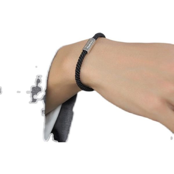 Uus mudel naiste tekstiilist metallist elemendiga käevõru