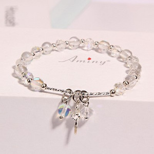 Naiste igapäevane käevõru helmeste ja ripatsidega