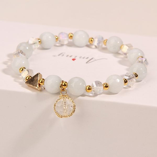 Naiste igapäevane käevõru helmeste ja ripatsidega