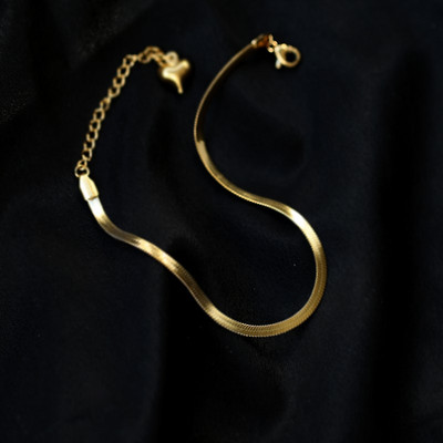 Γυναικείο βραχιόλι στον αστράγαλο σε χρυσό χρώμα - διαφορετικά μοντέλα