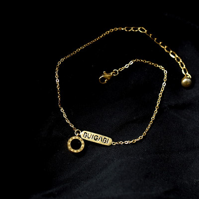 Γυναικείο βραχιόλι στον αστράγαλο σε χρυσό χρώμα - διαφορετικά μοντέλα