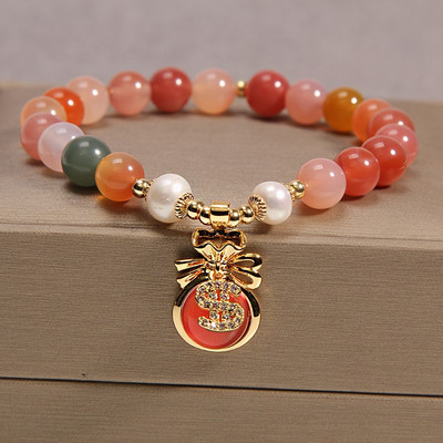 Μοντέρνο γυναικείο βραχιόλι με πέτρες και μενταγιόν