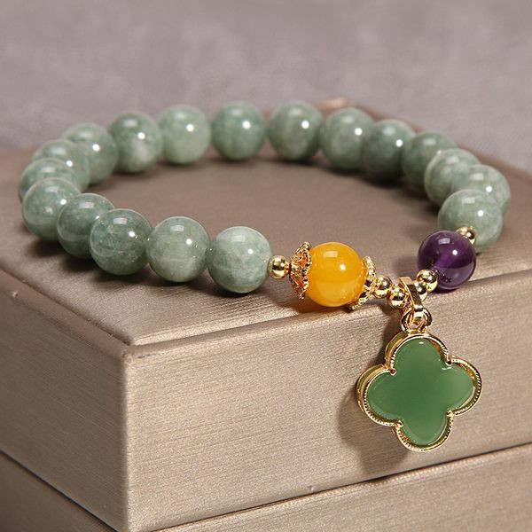 Μοντέρνο γυναικείο βραχιόλι με πέτρες και μενταγιόν