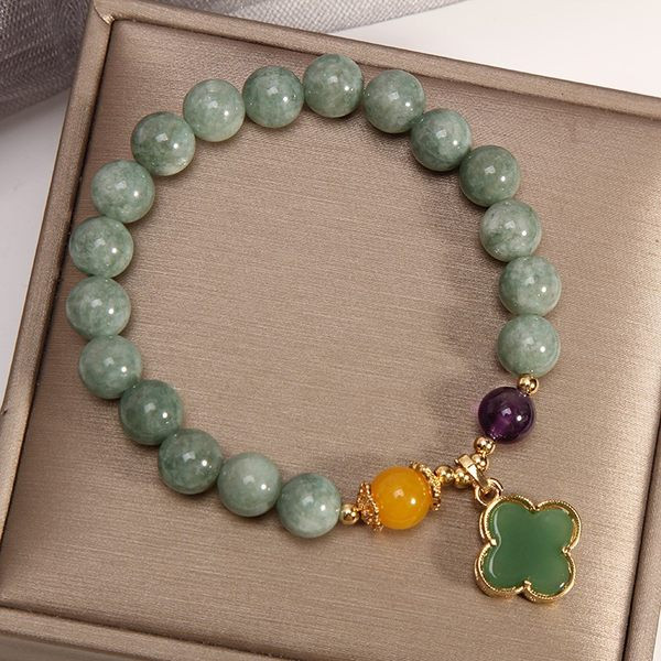 Μοντέρνο γυναικείο βραχιόλι με πέτρες και μενταγιόν