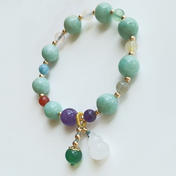 Χρωματιστό βραχιόλι με μεγάλες και μικρές χάντρες