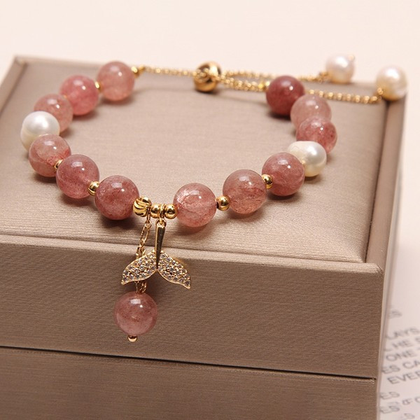 Ženska narukvica s perlama i perlama