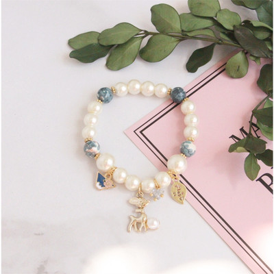 Γυναικεία μενταγιόν με πέρλες