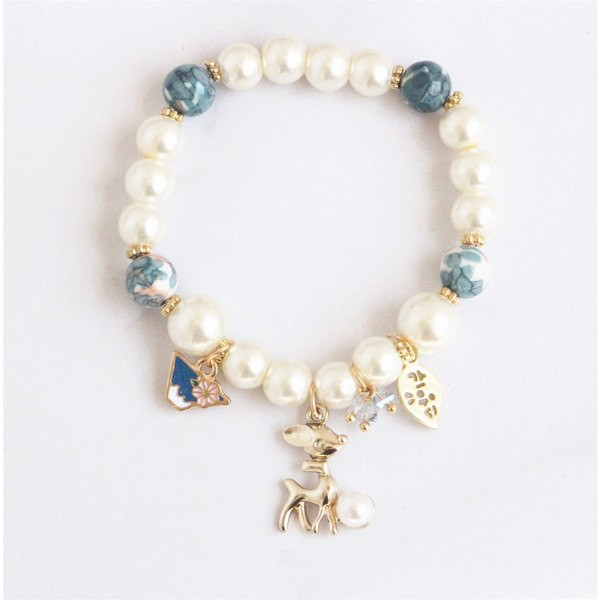 Γυναικεία μενταγιόν με πέρλες