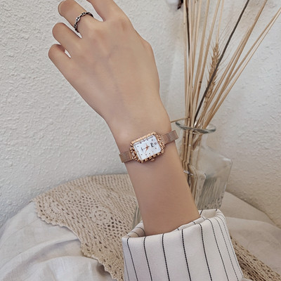 Γυναικείο αδιάβροχο ρολόι σε στυλ ρετρό