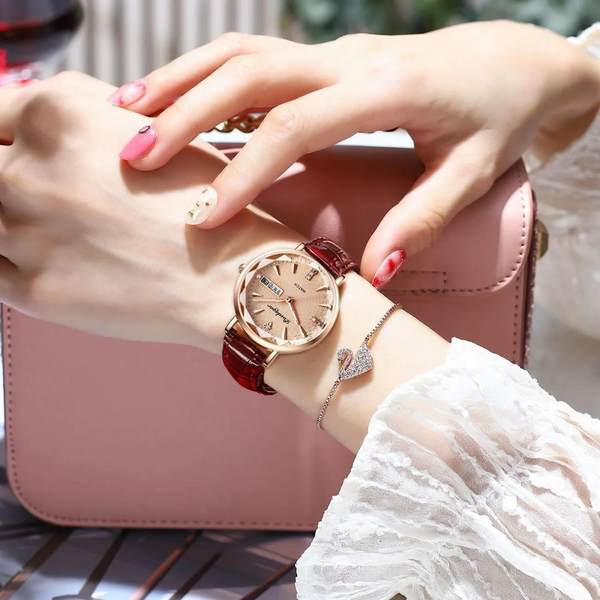 Vodootporan ženski sat - različiti modeli