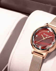 Νέο μοντέλο γυναικείου ρολόι από ανοξείδωτο ατσάλι με διακοσμητικές πέτρες