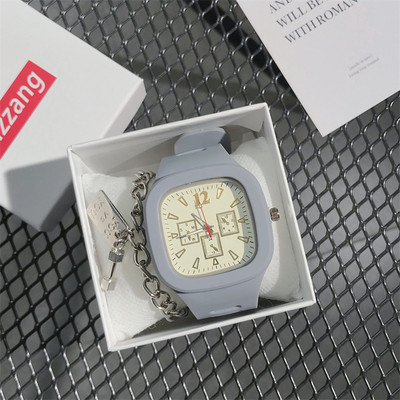 Γυναικείο τετράγωνο ρολόι νέο μοντέλο