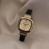 Γυναικείο τετράγωνο ρολόι με δερμάτινο λουράκι