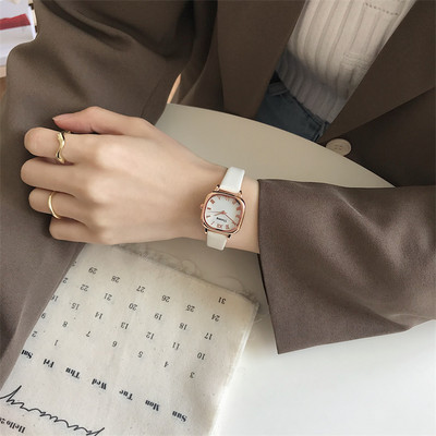 Νέο μοντέλο ρολογιού με λουράκι από οικολογικό δέρμα σε πολλά χρώματα