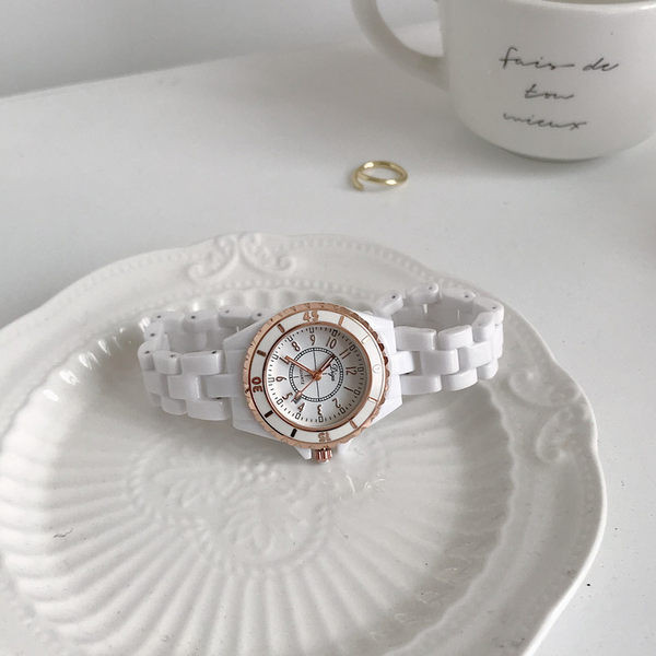 Naiste keraamiline käekell, uus mudel