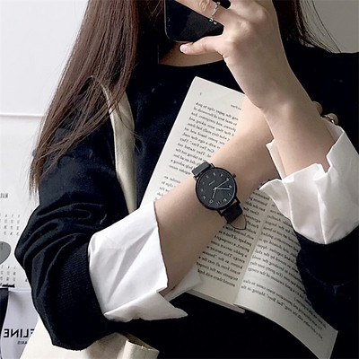 Καθημερινό ρολόι με δερμάτινο λουράκι - δύο χρώματα