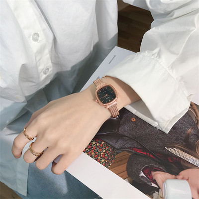 Γυναικείο vintage τετράγωνο ρολόι