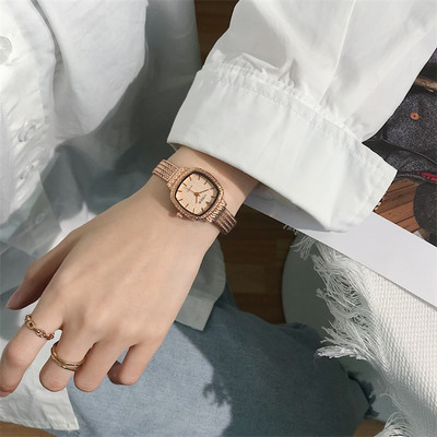 Γυναικείο vintage τετράγωνο ρολόι