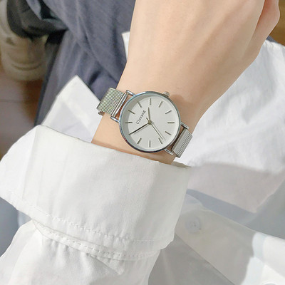 Naiste igapäevane kvartskell