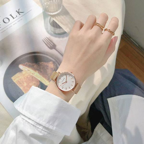 Naiste igapäevane kvartskell