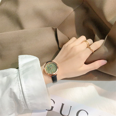 Γυναικείο ρολόι με έγχρωμο καντράν