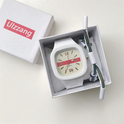 Γυναικείο ρολόι με λουράκια σιλικόνης