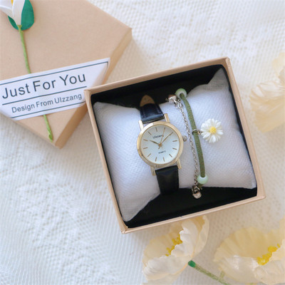 Μοντέρνο στρογγυλό ρολόι για γυναίκες