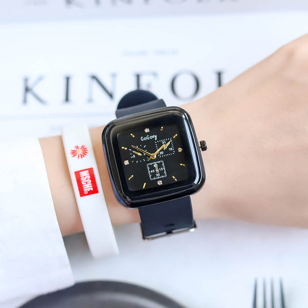 Moderan ženski četvrtasti sat sa silikonskim remenom